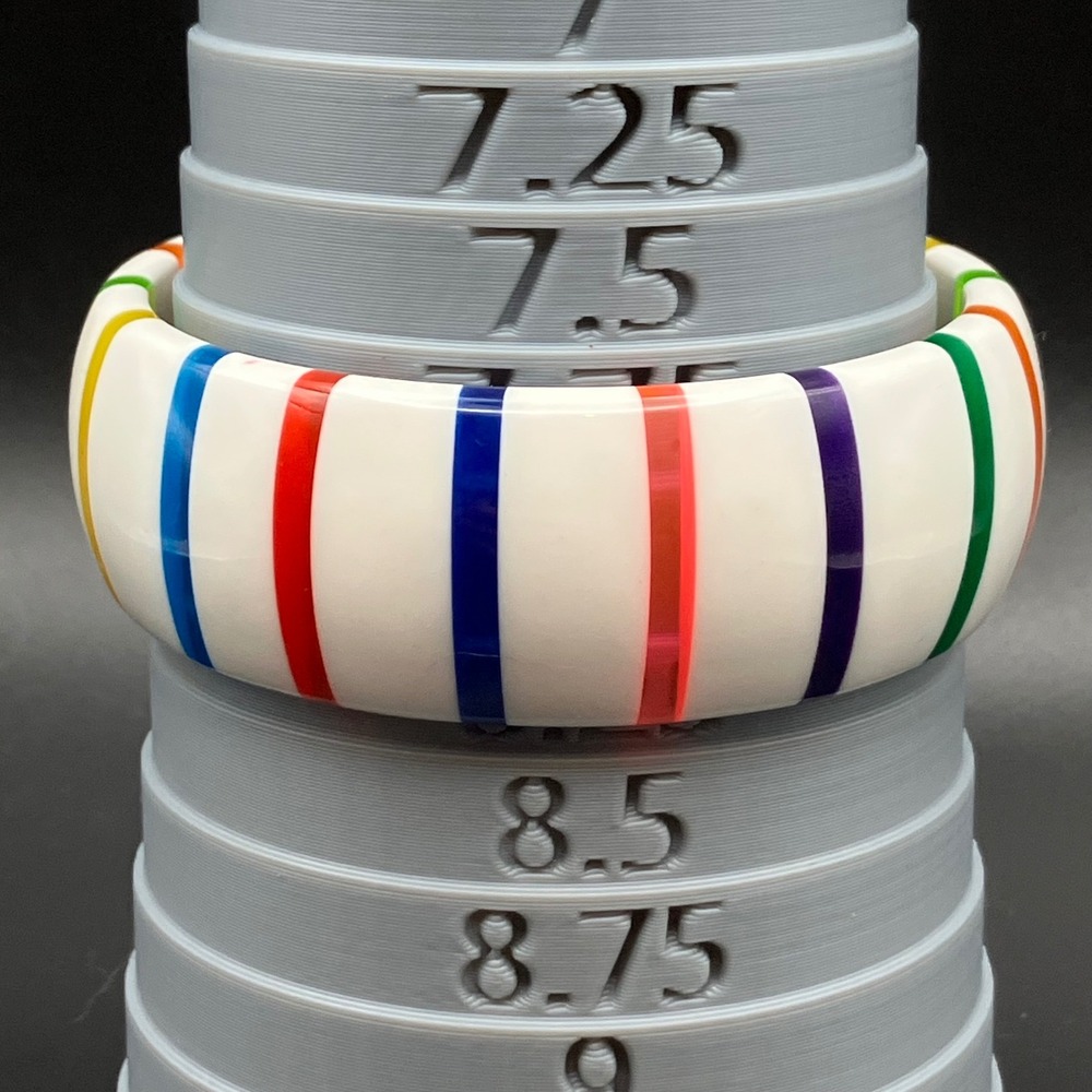 Vintage Bangle Bracelet White Rainbow Multicolor Stripe Chunky Acrylic Size 8.25 - Picture 6 of 6